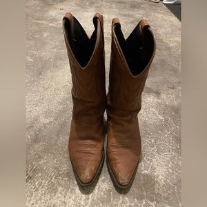 Cowboy/ cowgirl boots, regular wear on dance floor only! Unknown size, 10-11